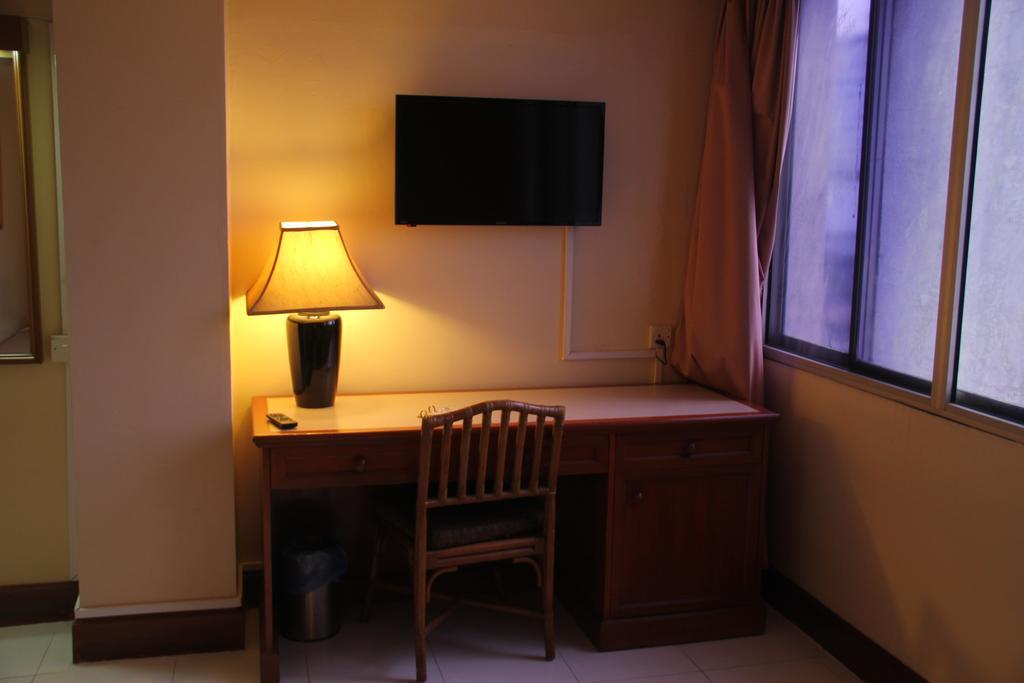 Orkid At Bukit Bintang Hotel 3*
